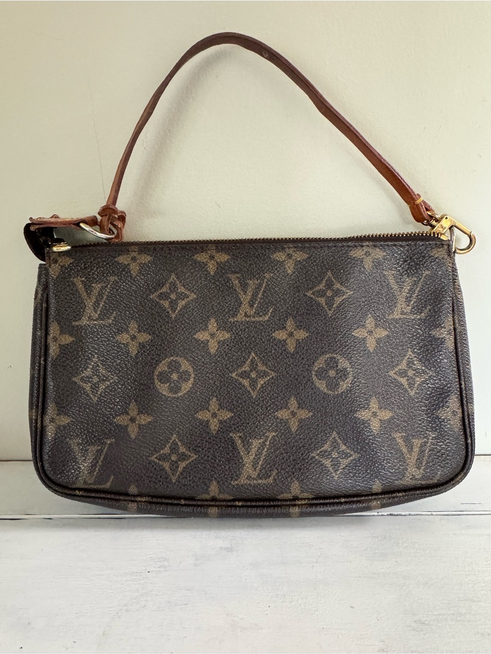Louis Vuitton Pochette accessories Shoulder Bag